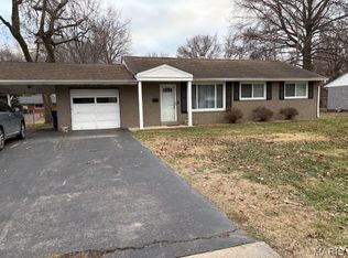 2030 Pontoon Rd, Granite City, IL 62040