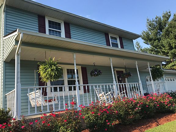 3rd image of 1132 Hammond Ave