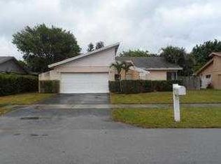 210 NW 37th Way, Deerfield Beach, FL 33442