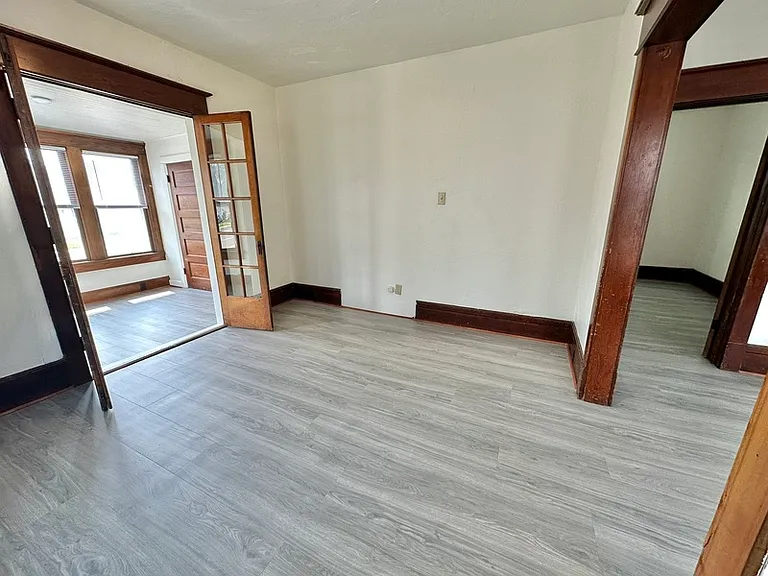 890 Shawano Ave — Photo 13