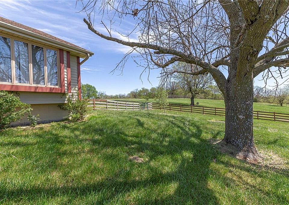 7313 S Buckner Tarsney Rd, Grain Valley, MO 64029 Zillow