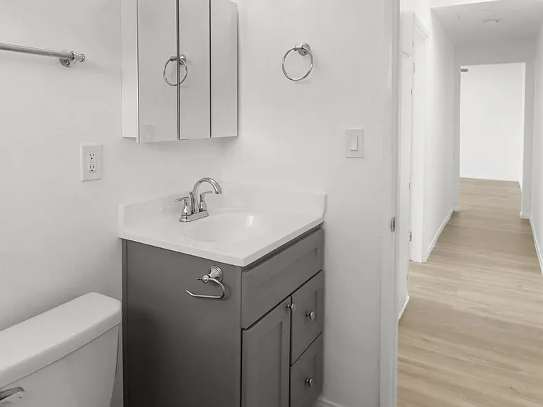2701 Abbot Kinney Blvd #4 — Photo 18