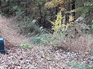 548 N Haven Dr, Black Mountain, NC 28711