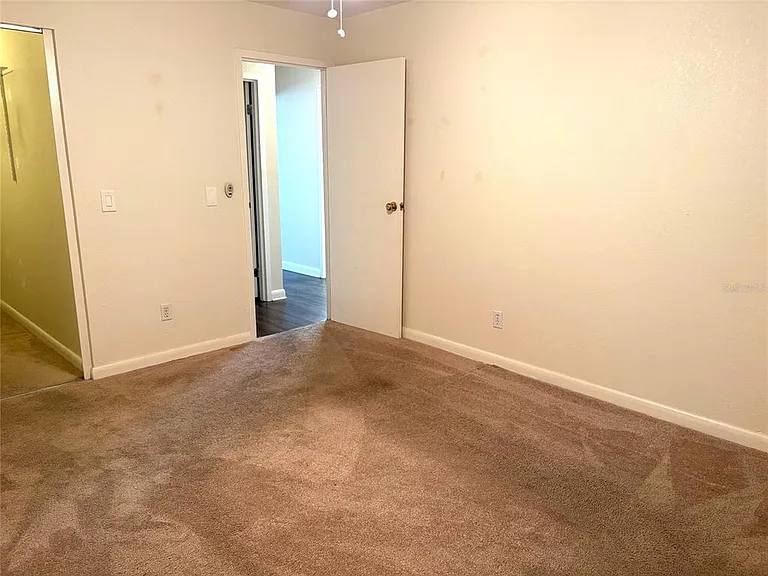 2202 Clubhouse Dr #185 — Photo 18