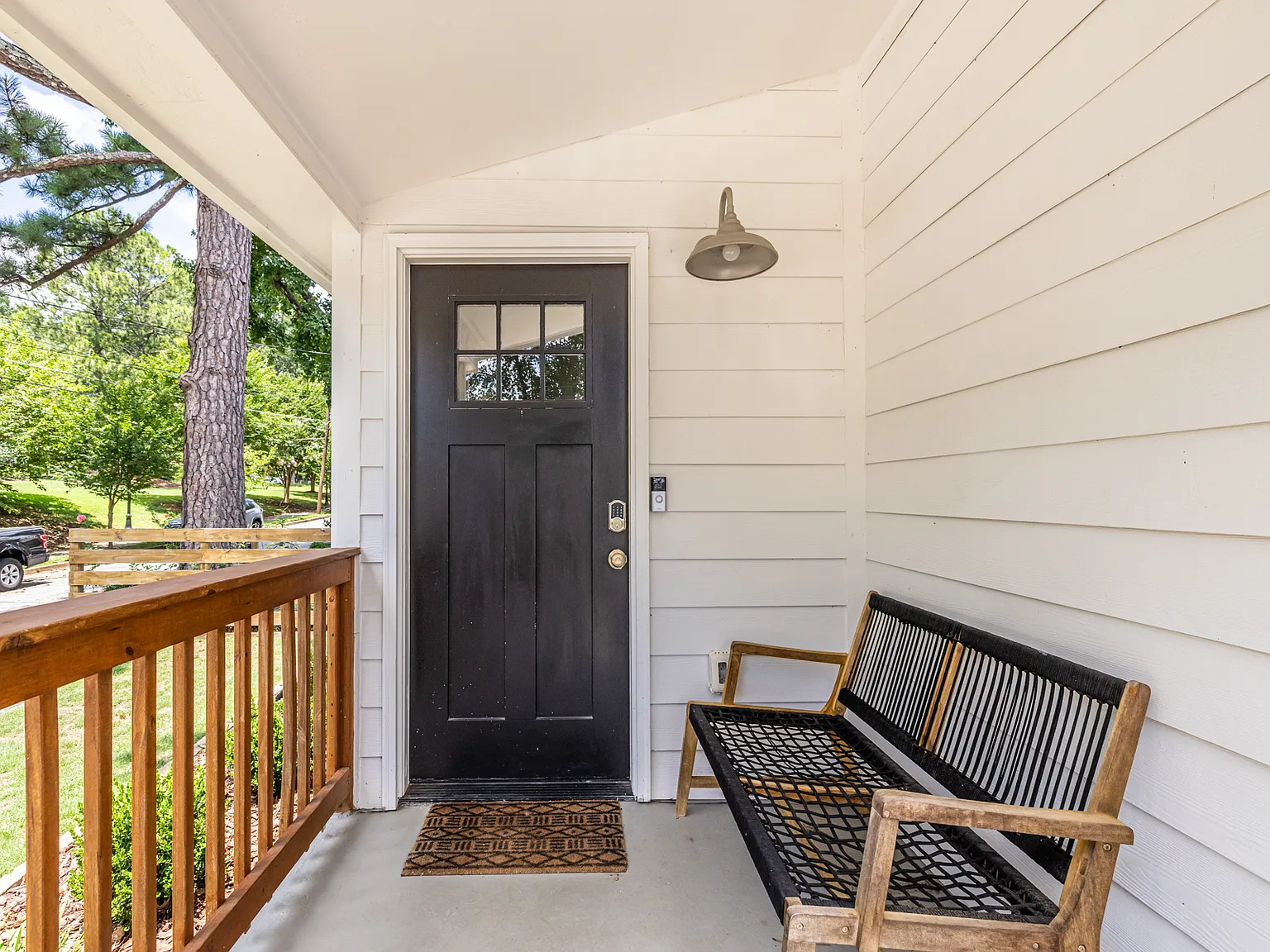 4 bed, 1887 sqft, $3,100 — Photo 4