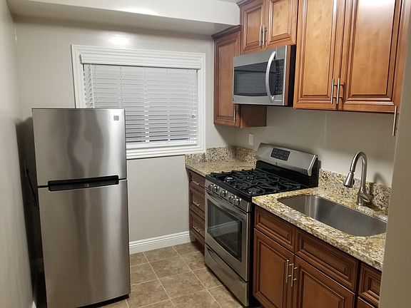 4th image of 276 S Sierra Madre Blvd APT 7