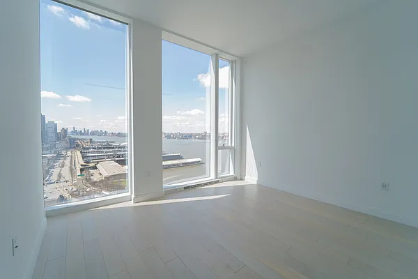 Rented by Nest Seekers International | media 44