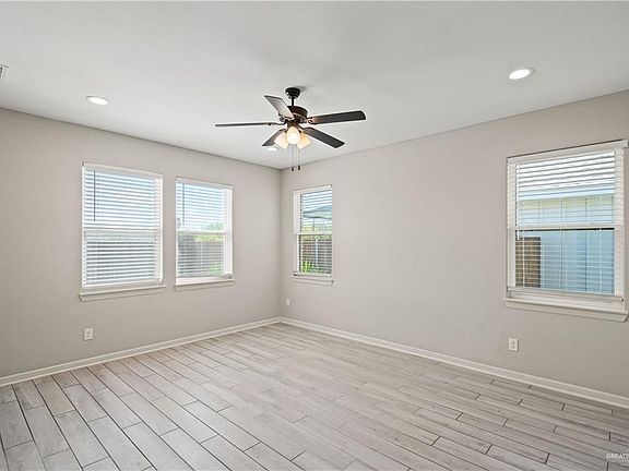 5th image of 3501 Harvard Ave
