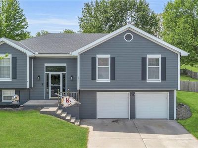 8811 NE 109th St, Kansas City, MO, 64157