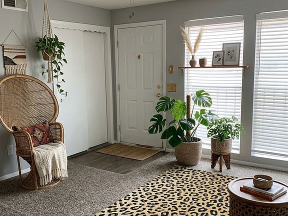 5th image of 2919 S George Washington Blvd #2935-2