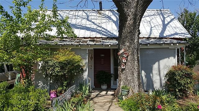 1st image of 412 W Mayes St