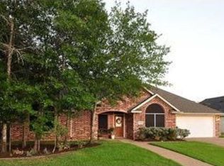 3808 Williams Trace Dr, Bryan, TX 77808