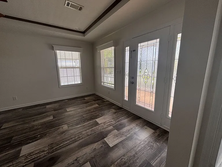 459 Emden St #459 — Photo 7