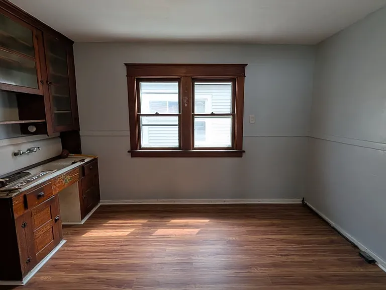541 Highgate Ave #1 — Photo 8