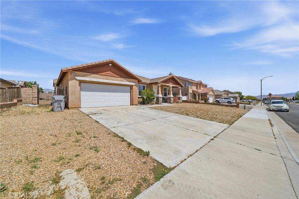 13364 Pleasant View Ave, Hesperia, CA - View 6