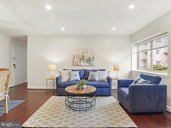 5th image of 12203 Academy Way APT 4
