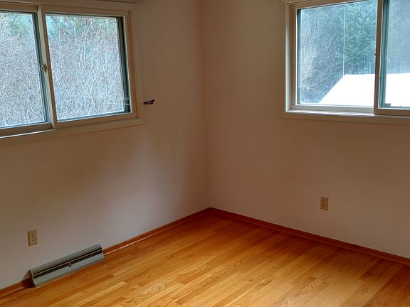 Bedroom 2 upstairs