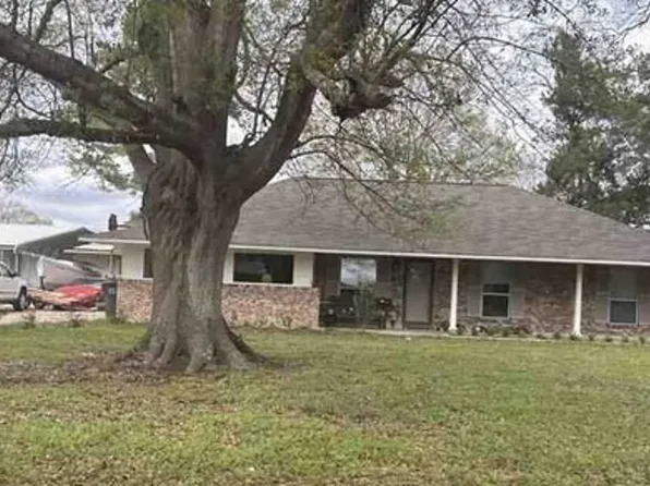 39512 Al Dr, Prairieville, LA 70769