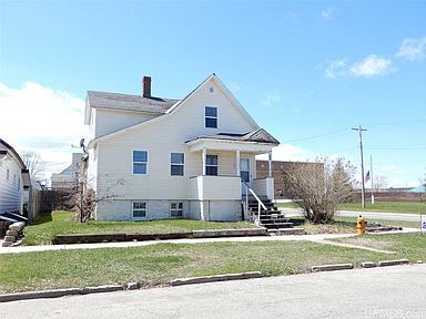 331 N 15th St Escanaba Mi 49829 Zillow