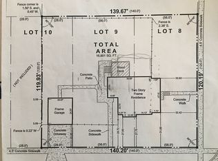 704 N Highland Ave, Arlington Heights, IL 60004
