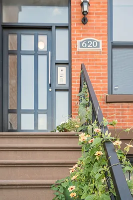 Rented by Compass | media 20