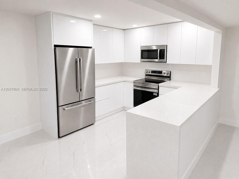 1st image of 479 NE 210th Circle Ter APT 101-28