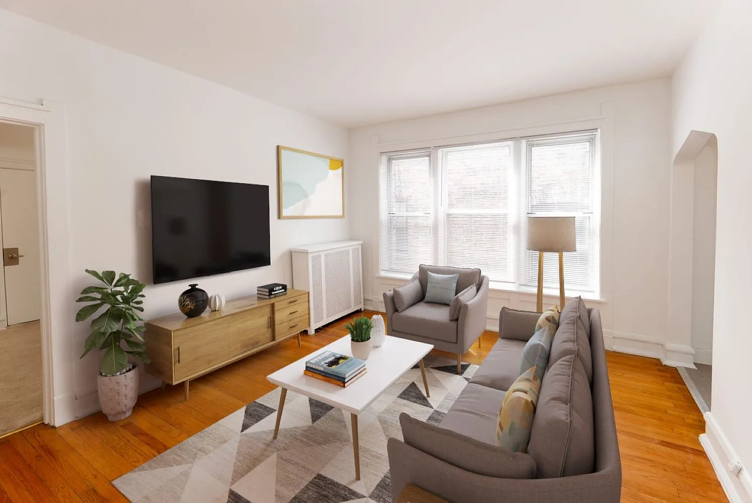 5336-5338 S. Hyde Park Boulevard — Photo 4