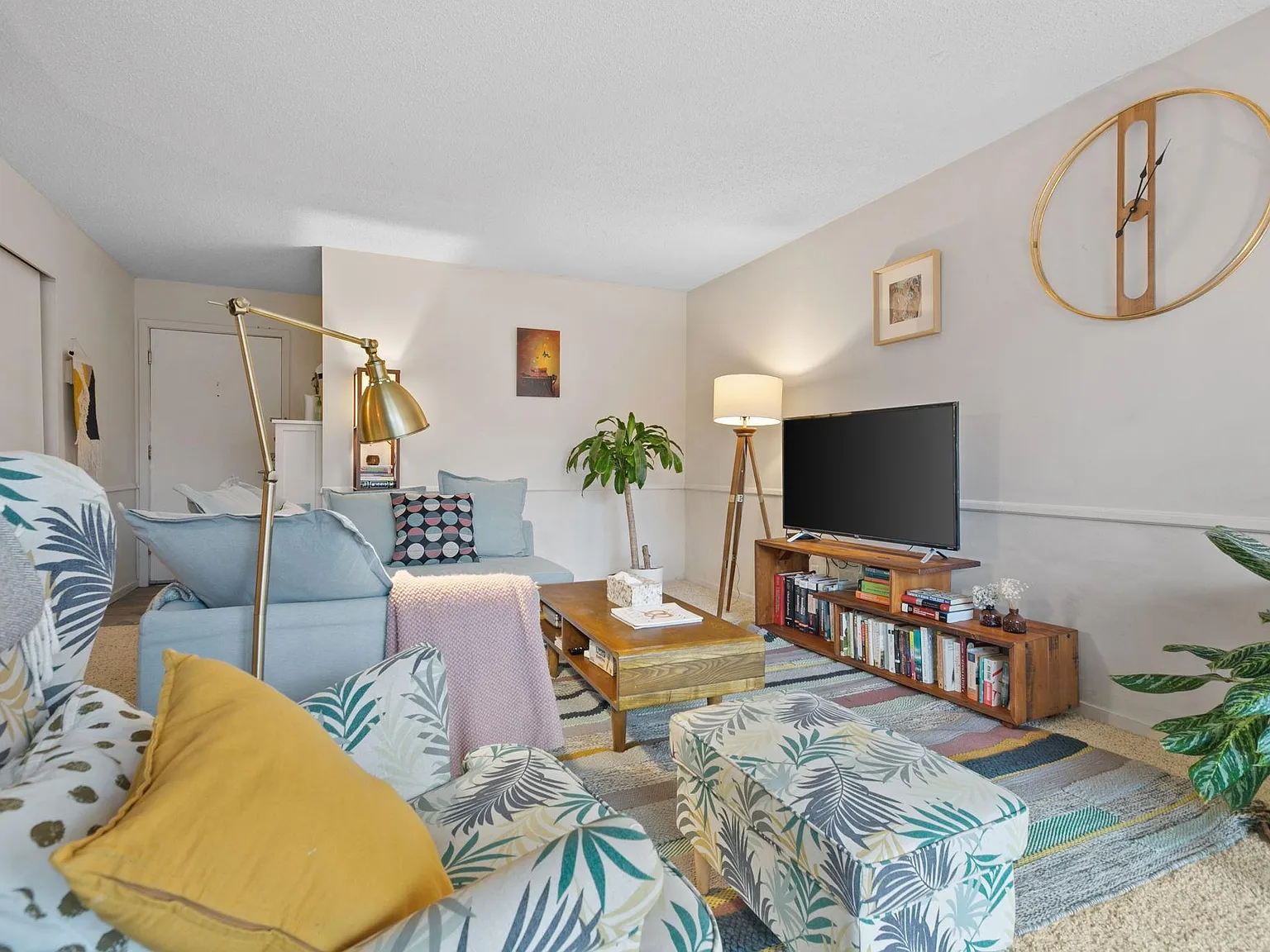 2 bed, 980 sqft, $2,295 — Photo 3