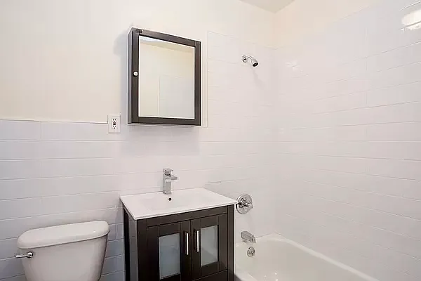 Rented by EXR | media 8
