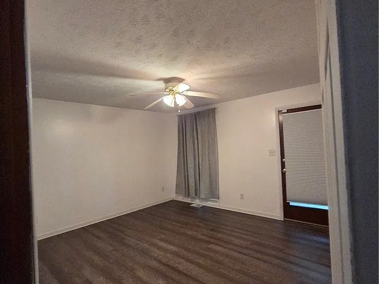 5611 Nix Rd — Photo 5