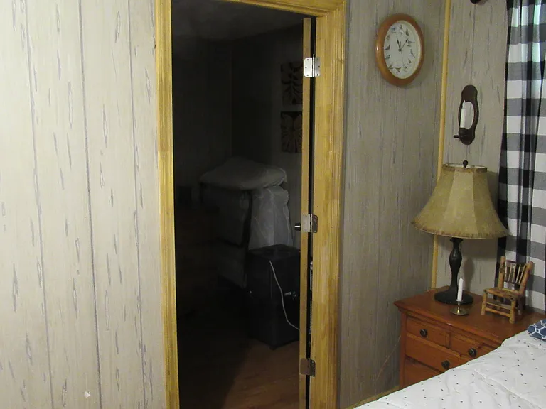 340 Goheen St — Photo 17