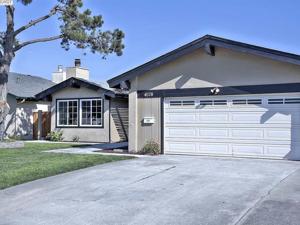 1st image of 4578 Carmen Way