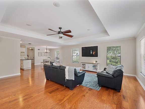 5th image of 4435 MOUNT VIEW DR