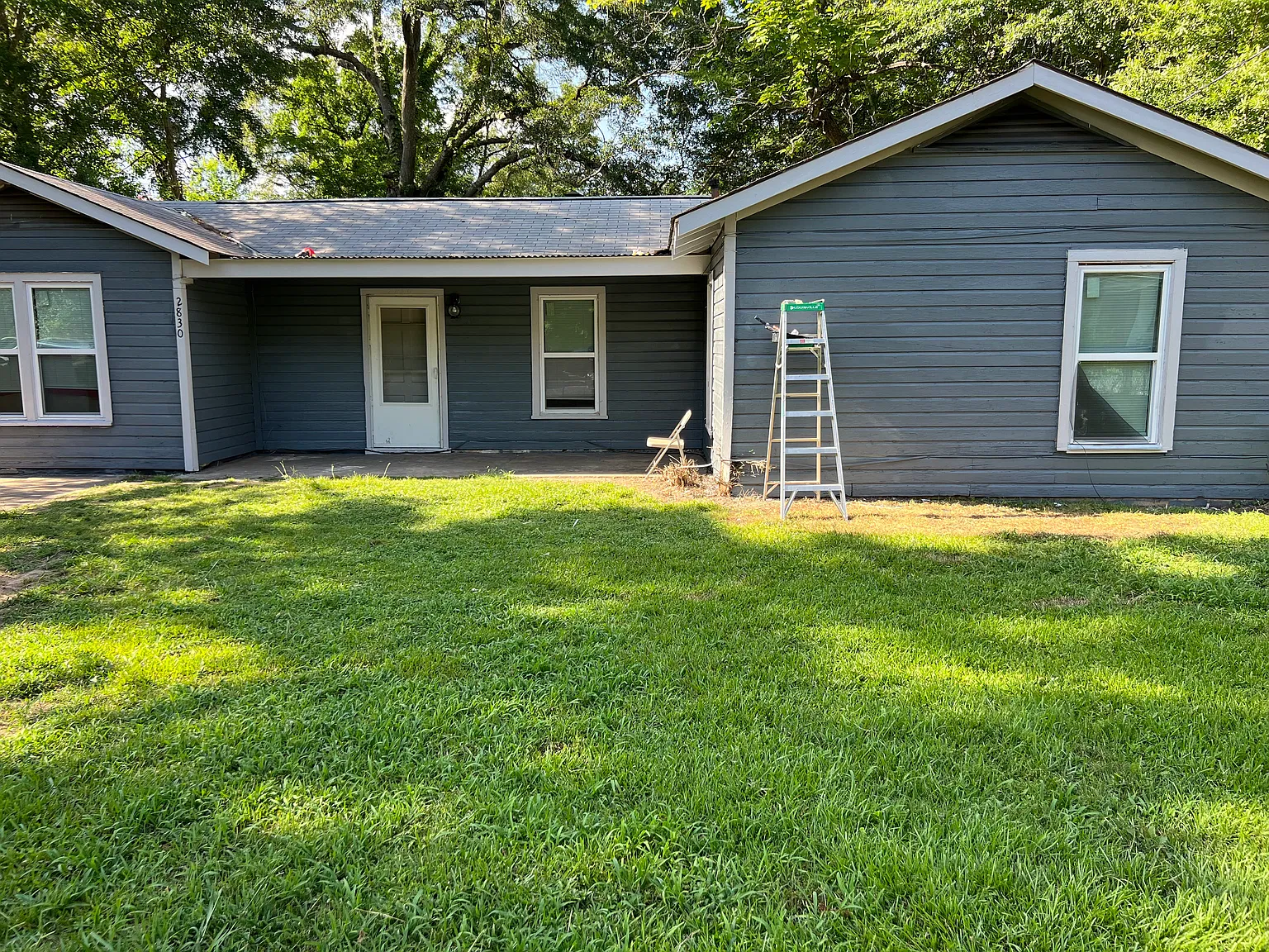 3 bed, 1400 sqft, $900 — Photo 1