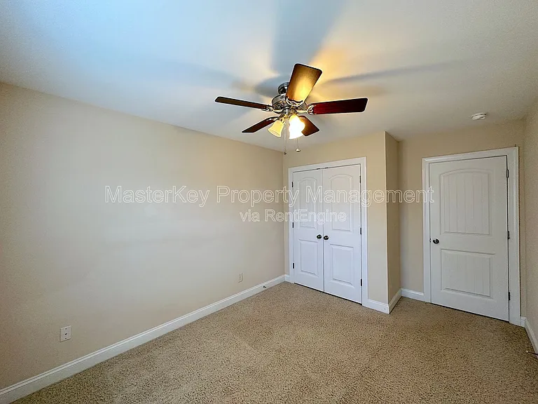 906 Keaton Ridge Ct — Photo 42
