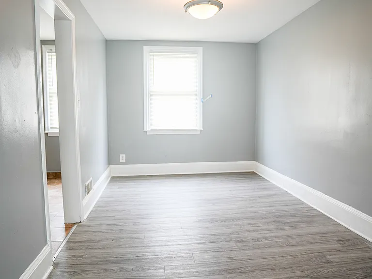 3249 Westmont Ave — Photo 5