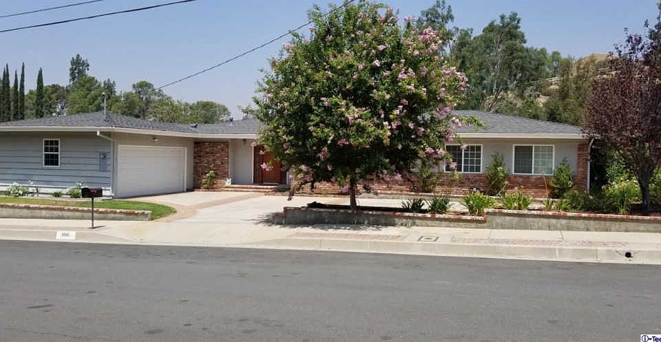 1st image of 9661 Sombra Valley Dr