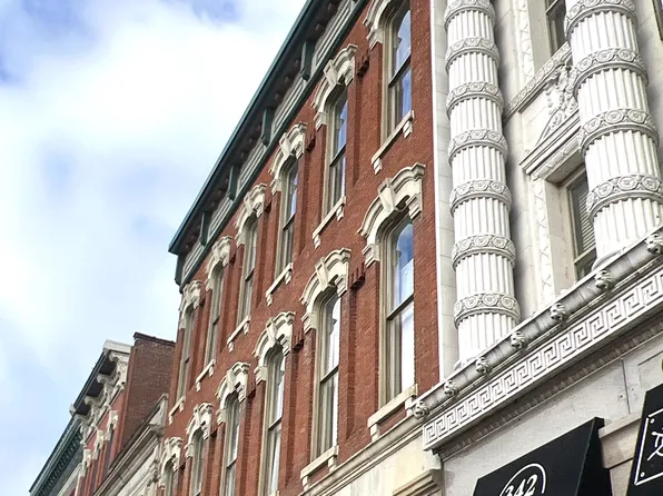 356 Main St, Dubuque, IA