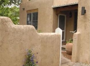 539 1/2 Dolores St, Santa Fe, NM 87501