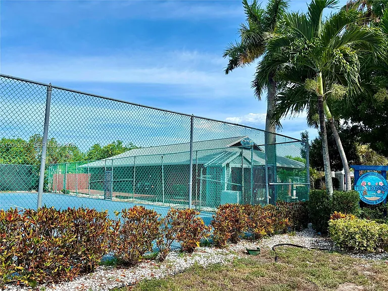 28 Crossings Cir #E — Photo 18