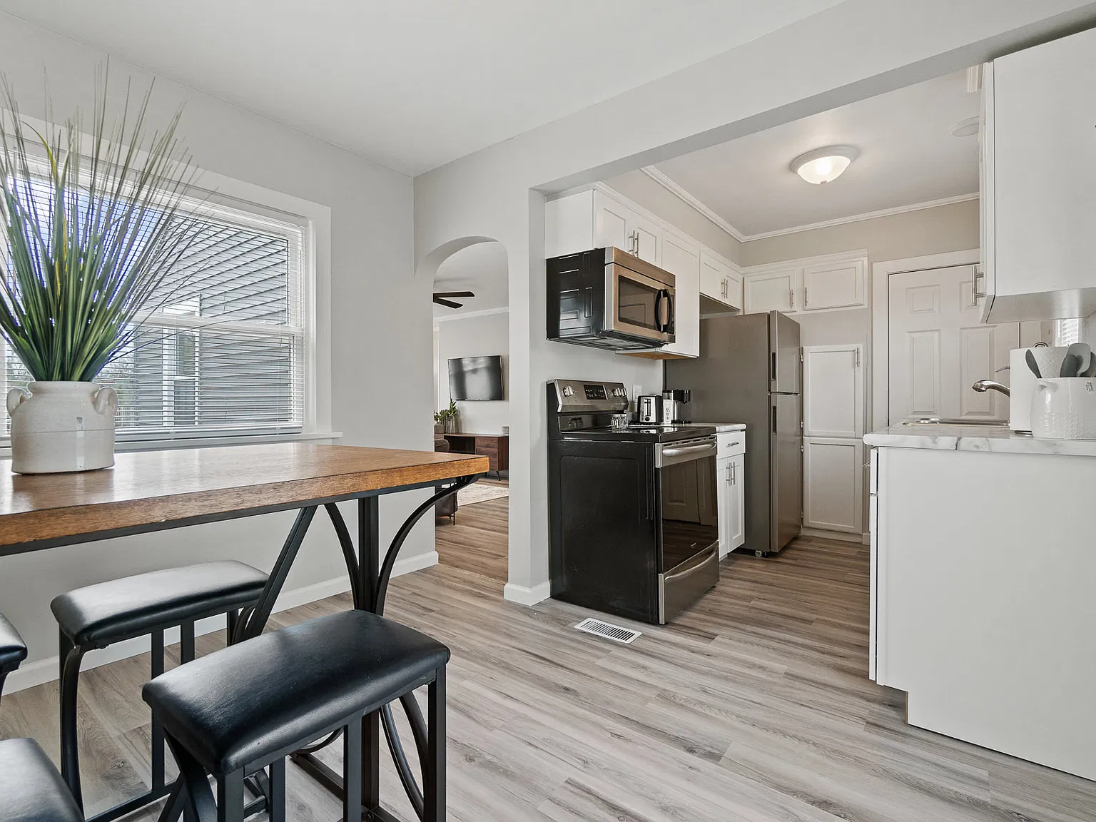 2 bed, 1471 sqft, $1,750 — Photo 4