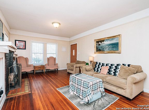 5th image of 1430 W Ashby Pl