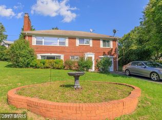 5622 Yorktown Blvd, Arlington, VA 22207