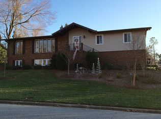 402 Cloverbrook Dr, Jamestown, NC 27282