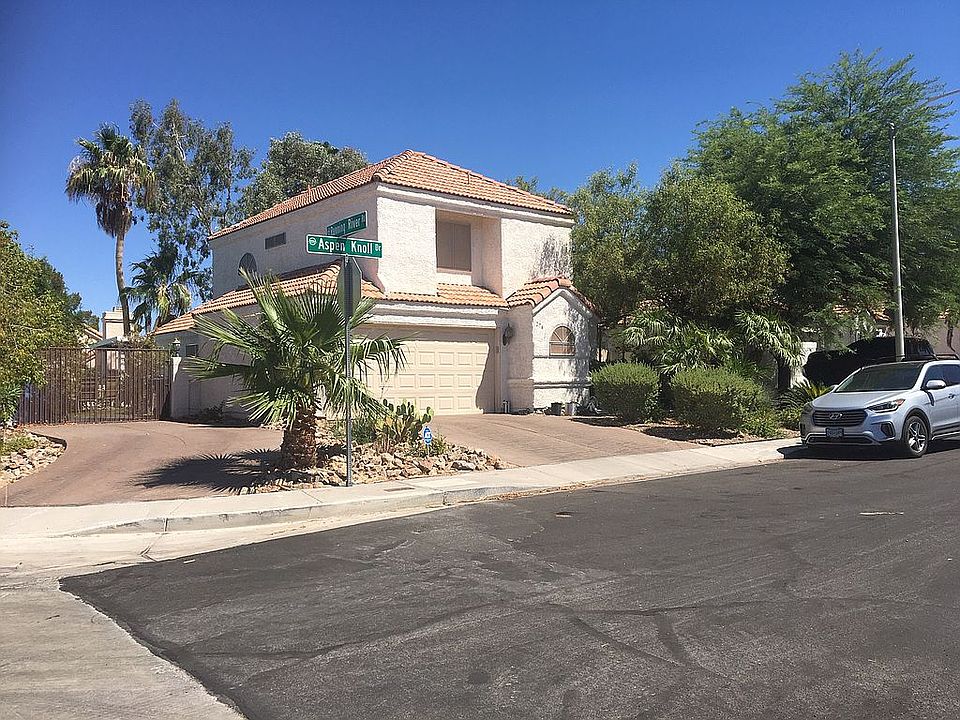 Corner lot with 2 driveways