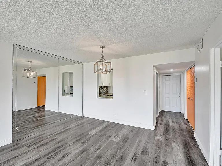 2430 NW 81st Ave #305 — Photo 34