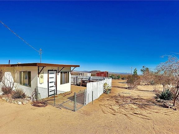 5th image of 55778 Sunnyslope Dr