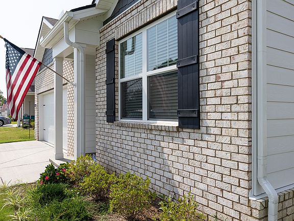 3rd image of 1732 Wren Way