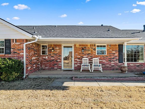 3rd image of 13100 Turtlecreek Ct