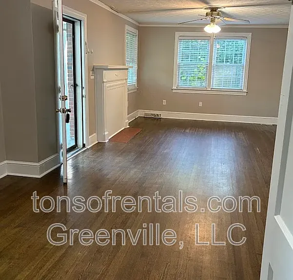 37 Holmes Dr — Photo 5